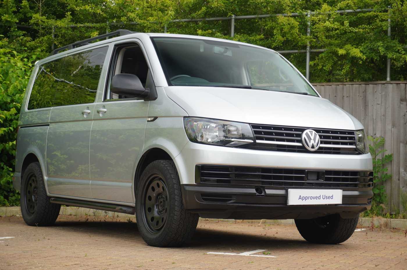 2018 Volkswagen Transporter Shuttle