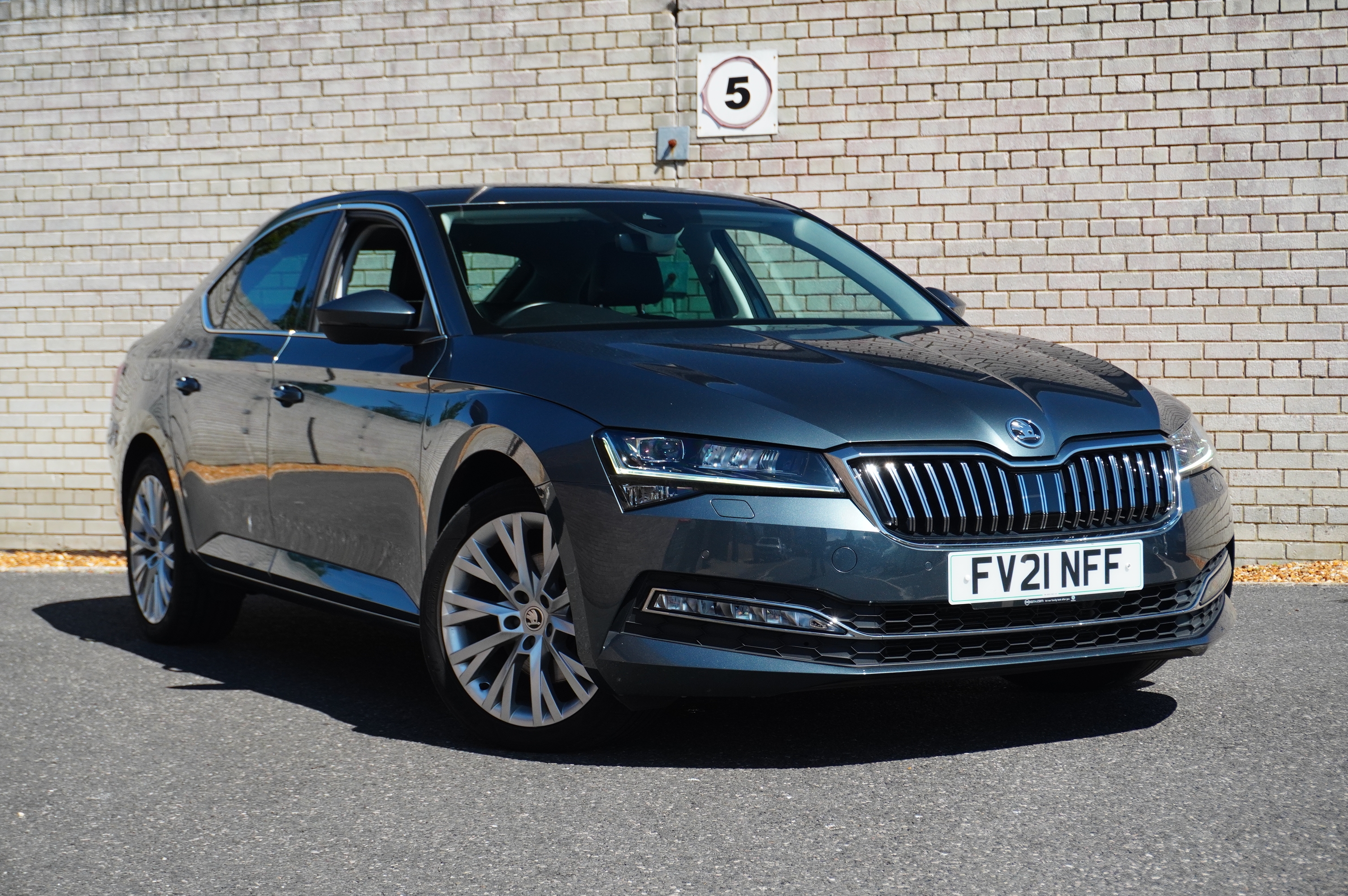  Skoda Superb