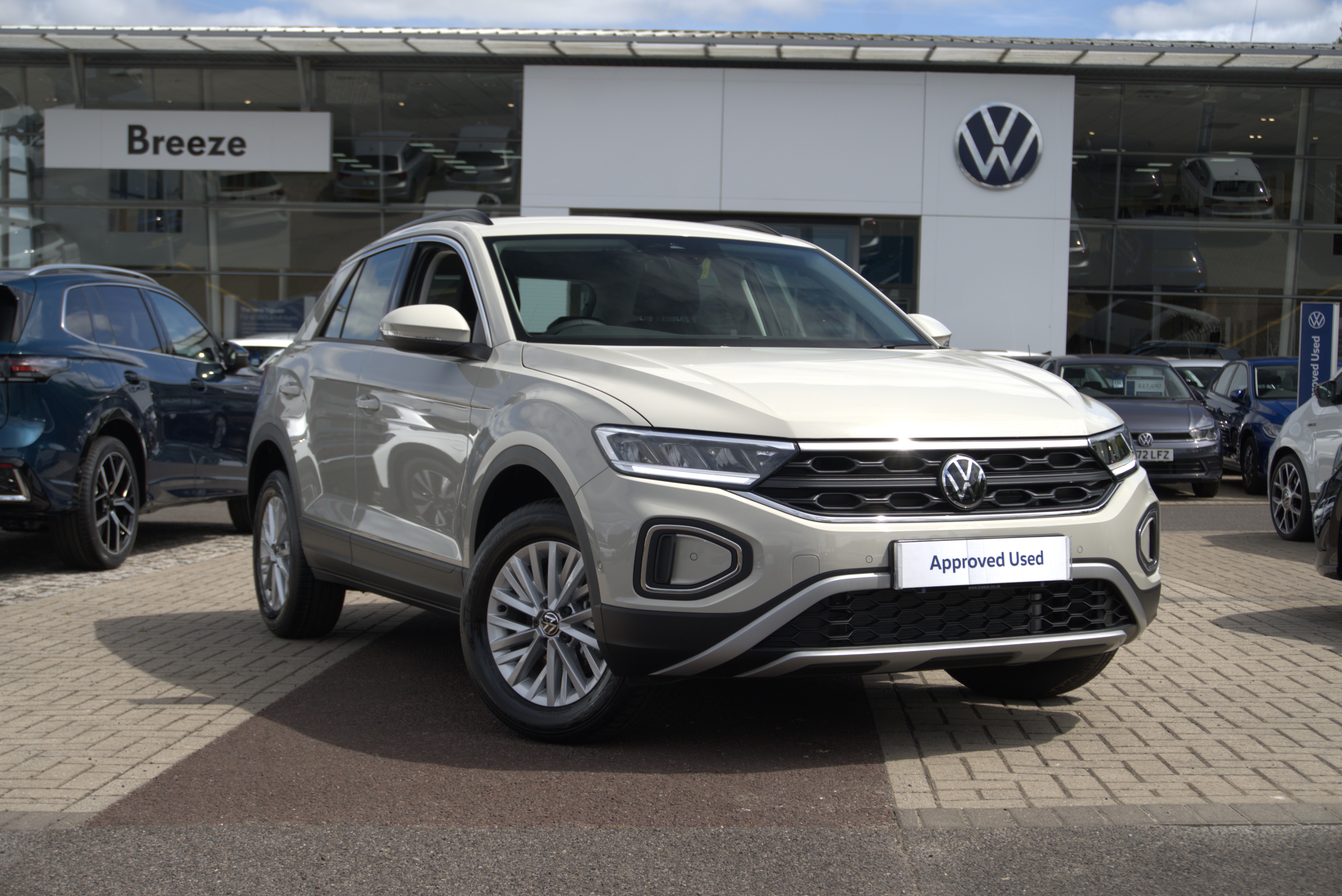 2024 Volkswagen T-Roc