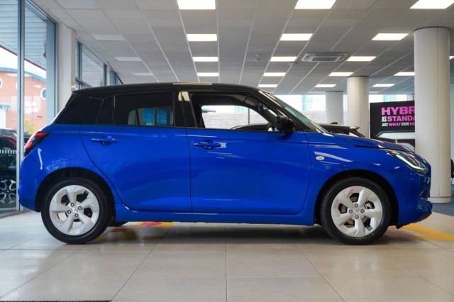 2025 Suzuki Swift 1.2 Hybrid Motion