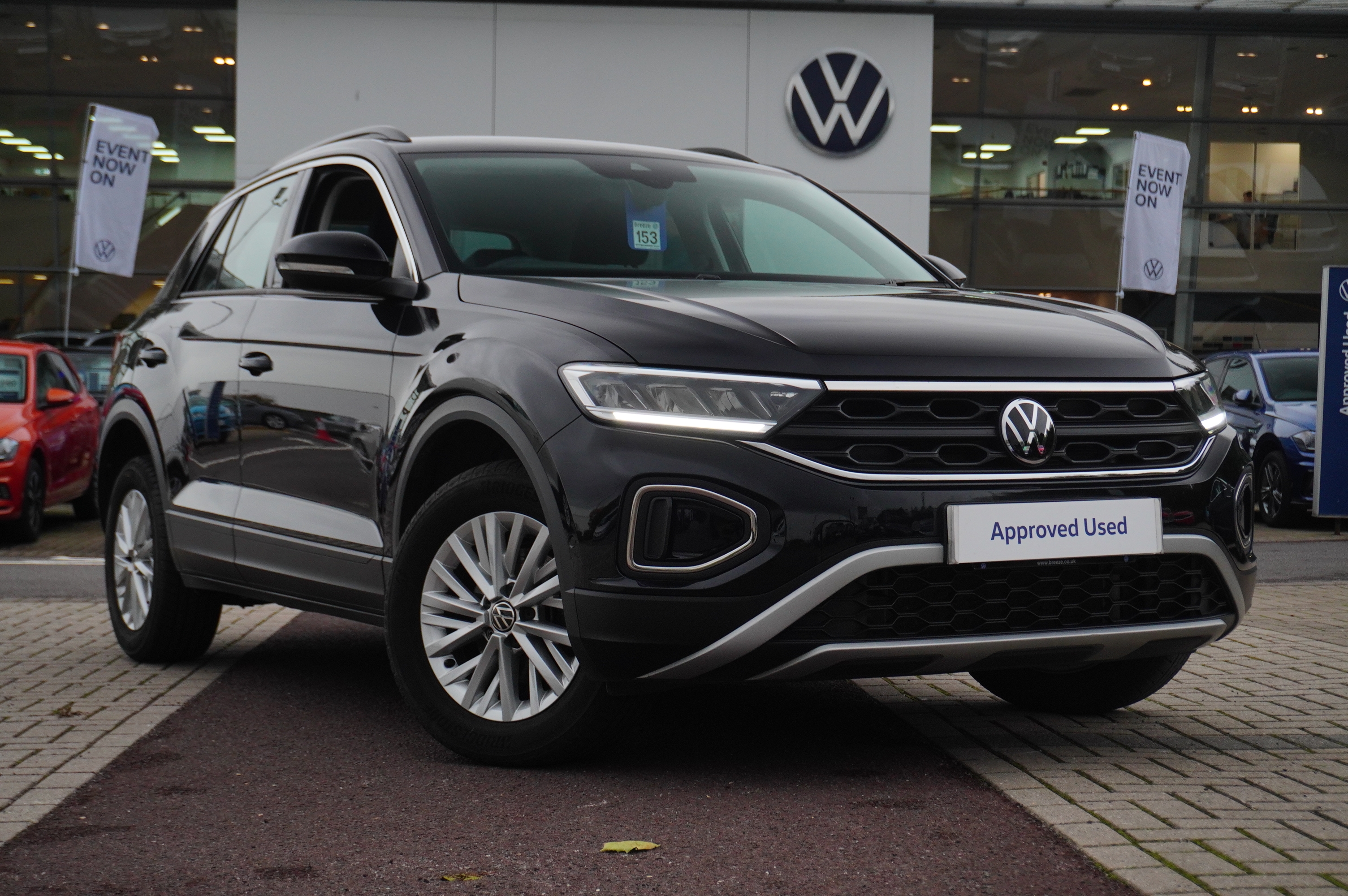 2023 Volkswagen T-Roc