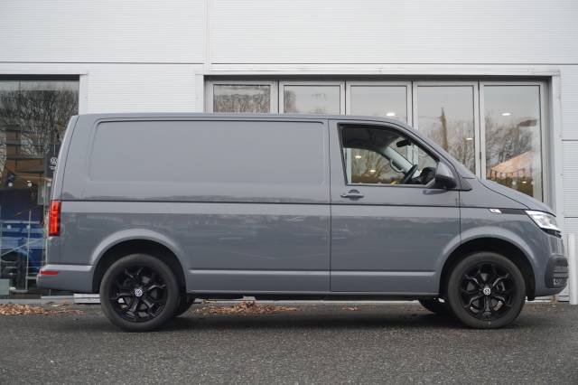 2024 Volkswagen Transporter 2.0 TDI 110 Van Highline SWB