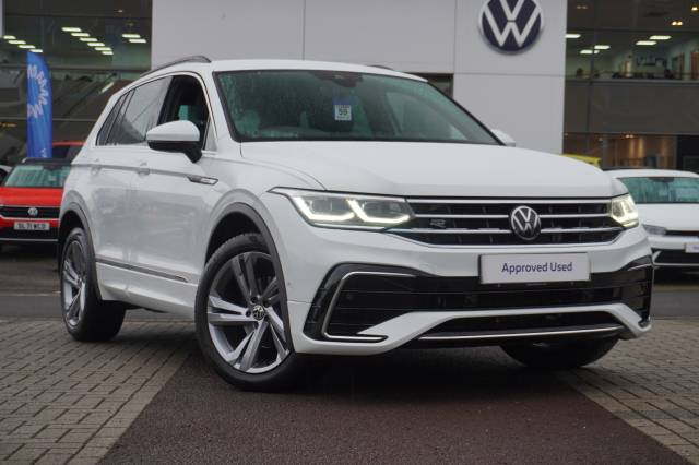 Volkswagen Tiguan 1.5 TSI 150 DSG R-Line Edition Estate Petrol Pure white