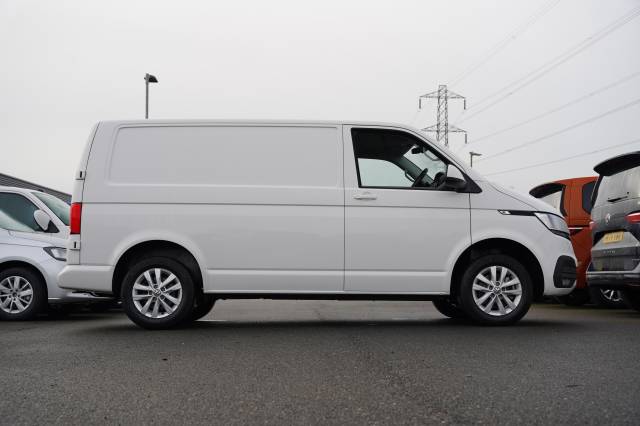 2023 Volkswagen Transporter 2.0 T28 TDI 150 Van DSG Highline SWB