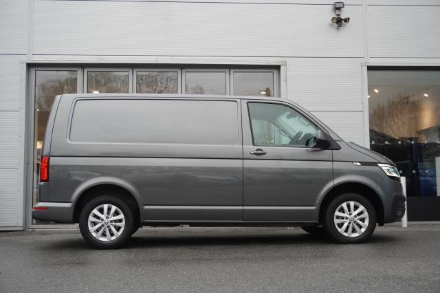 2021 Volkswagen Transporter 2.0 T30 TDI 150 Van Highline SWB