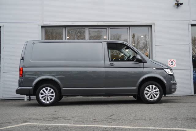 2023 Volkswagen Transporter 2.0 T28 TDI 150 Van DSG Highline SWB