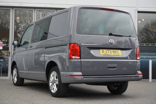 2023 Volkswagen Transporter 2.0 T32 TDI 150 Kombi Van DSG Highline SWB