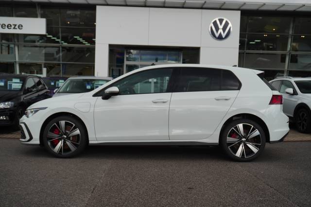 2024 Volkswagen Golf 1.4 TSI DSG GTE