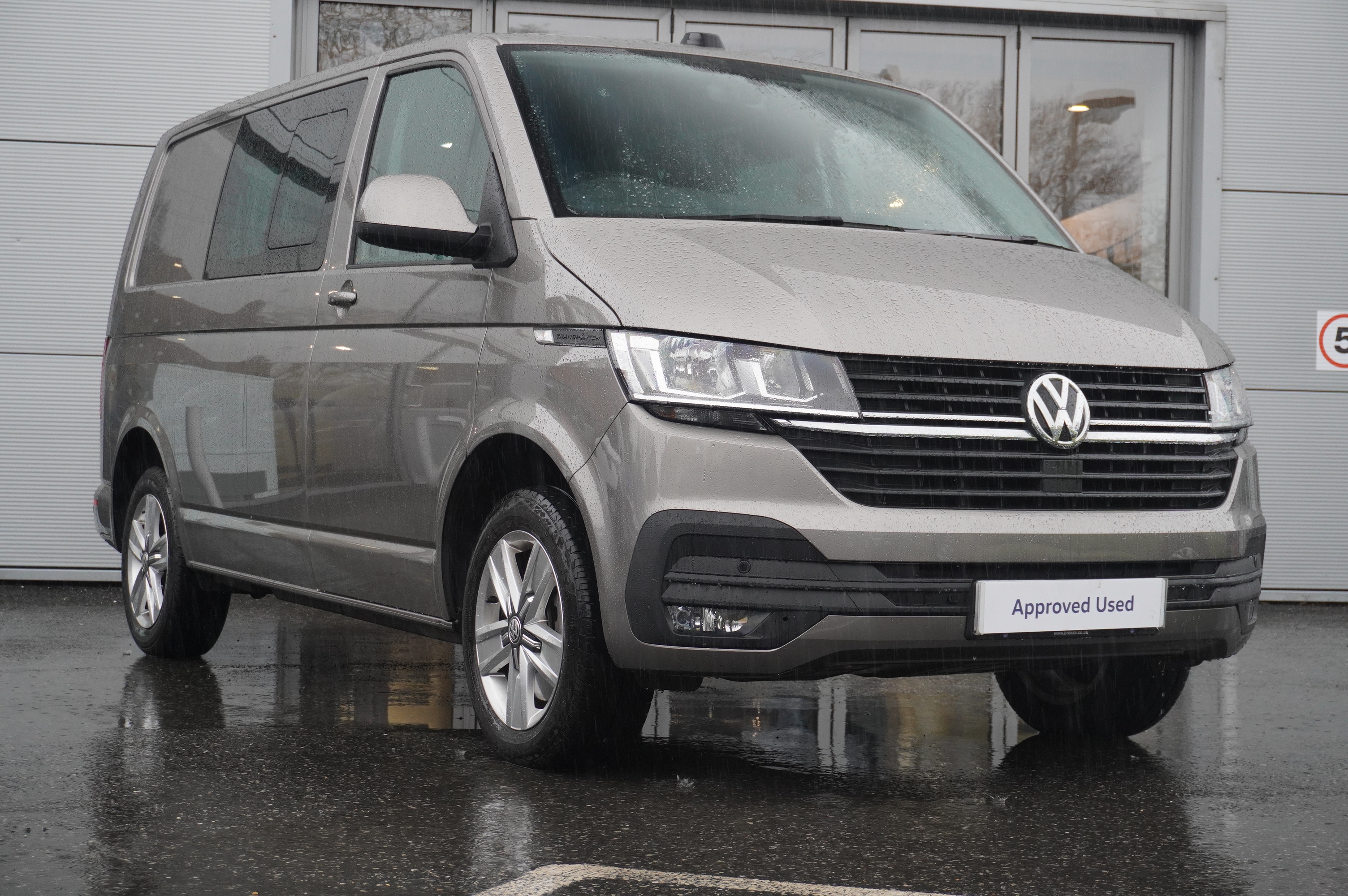 2023 Volkswagen Transporter