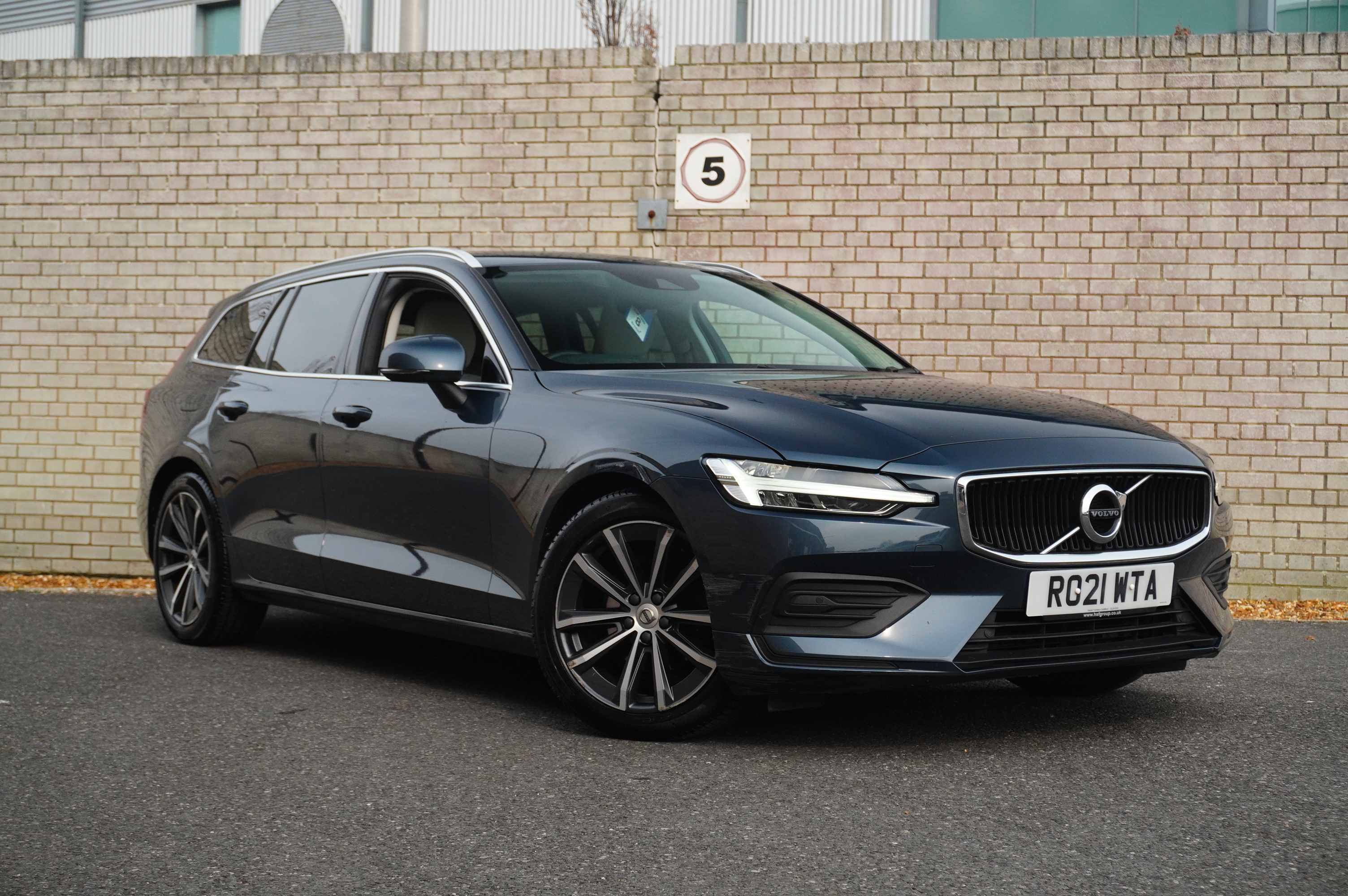  Volvo V60