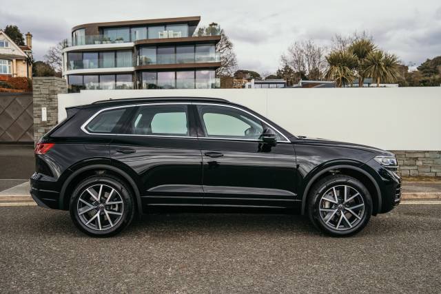 2024 Volkswagen Touareg 3.0 TSI eHybrid 4Motion Tip Elegance