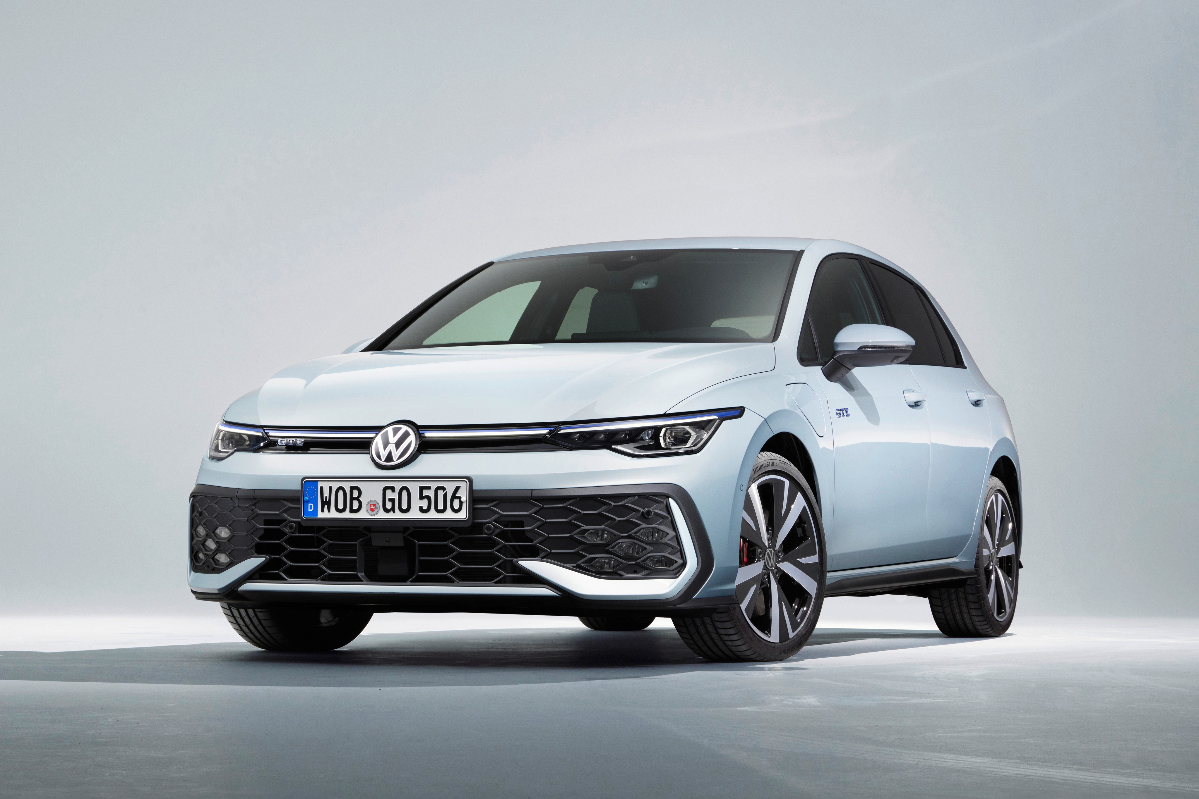 New Volkswagen Golf GTI, GTE and Style eHybrid available from UK Retailers