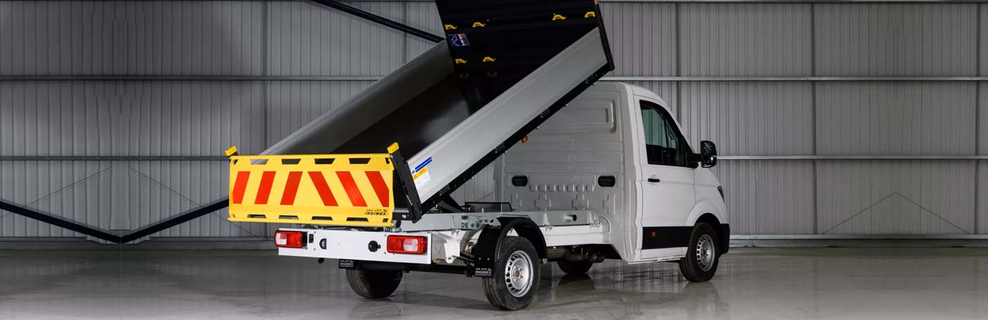 van-range crafter-tipper Banner